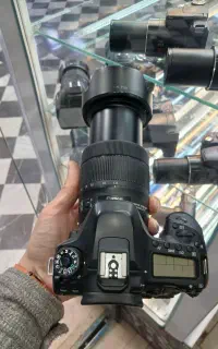 دوربین عکاسی 80d با لنز 18.135stm