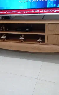 میز تی وی کاملا نو