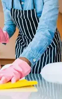 انجام امور نظافت منزل و راه پله