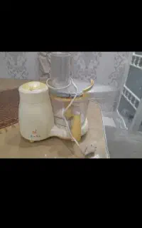 آبمیوه گیری فروشی