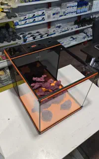 نسیم یاس ، بزرگ‌ترین مرجع تجهیزات آکواریوم