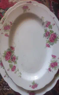 چینی گل سرخی