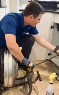 تخلیه چاه و لوله باز کنی محله