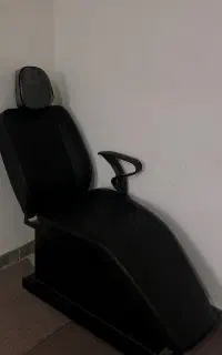 صندلی ارایشگاه