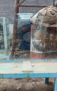 یک عدد اکواریوم بزرگ سالم