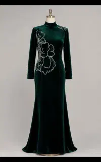 اجرای تزئینات لباس مجلسی