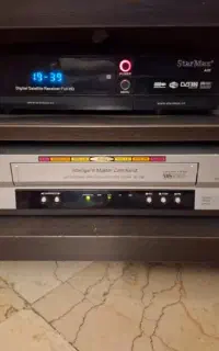 ویدیو vhs سامسونگ سرویس شذه اماده به کار