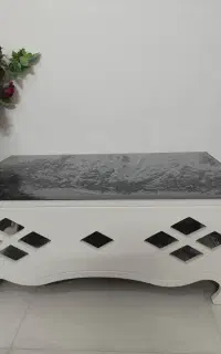 میز وسط مبل