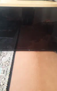 TVاینچ۴۲سامسونگ سالم و ۵۵اینچ شکسته