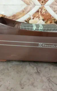 جاروبرقی قدیمی