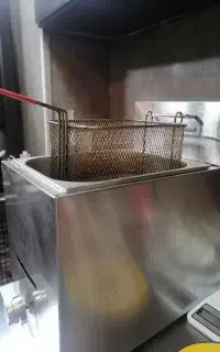 سرخ کن، اجاق گاز گریل دار، میز کار