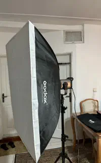 ویدیو لایت ۳۰۰ وات و سافت باکس گودکس