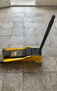 جک مجستیک ۳/۵ تن