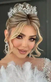میکاپ وشنیو ن  عروس وهمراهی تخصصی