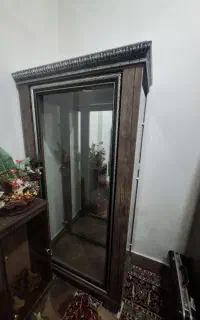 بوفه و ویترین