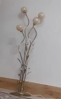 آواژور