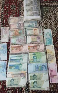 مجموعه اسکناس