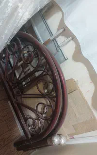 میز مطالعه و تخت خواب