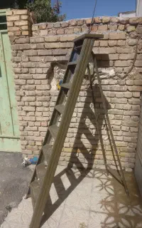 نردبون آهنی 7 پله