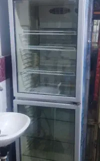 یخچال ایستاده نوشیدنی