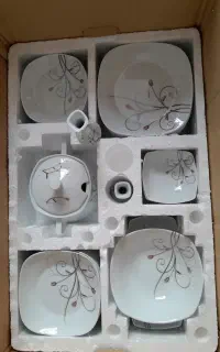 سرویس چینی ۱۲ نفره