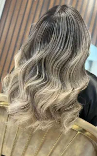 آموزش تخصصی رنگ و لایت وکراتین تضمین درآمد/مدرک