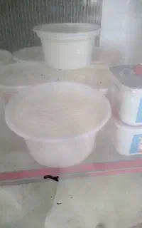 نیرو فروشنده خانم بدون ییمه