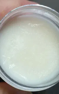 روعن شتر مرغ  اصل