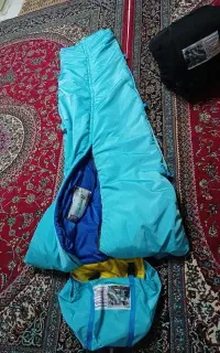۲ عدد کیسه خواب نو به فروش میرسد