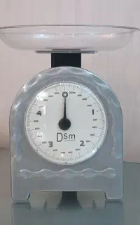 ترازو آشپزخانه دقیق (بدون نیاز به باطری)