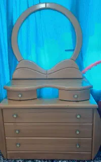 میز آرایش