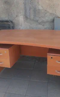 میز