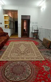 منزل جمکران همکف اتاق خاب و کولر گازی با پارکینگ