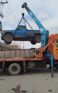 ماشین اسقاطی نیسان0 70تناژ بالا
