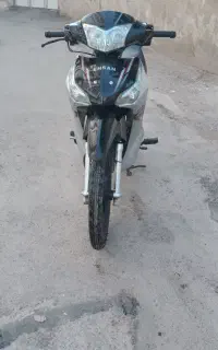 لاکی احسان