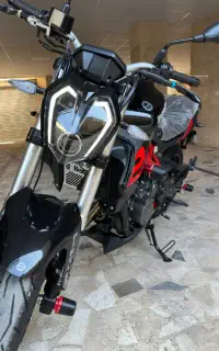 بنلی ۳۰۰ جفت کم کار