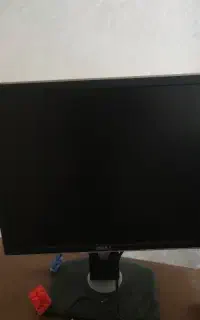 مانیتور دل کاملا سالم خونگی کم کار