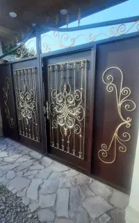 استاد کار نقاش