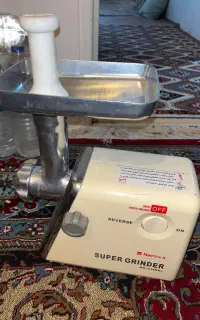 چرخ گوشت نانیوا