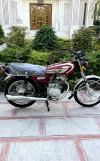 موتور سیکلت هوندا مدل 1385 برند نامی درحد صفر