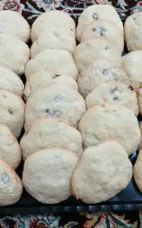 شیرینی کشمشی