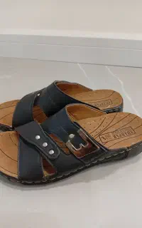 صندل پسرانه  چرم شهپر سایز ۳۶