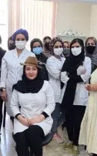 اموزش ارایشگری ویژه ورود به بازار کار+مدرک+کارورزی