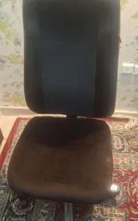 صندلی  کامپیوتر چرخ دار