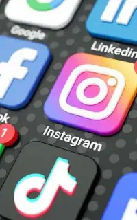 خدمات فضای مجازی در اینیستاگرام تلگرام بله و...