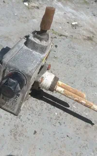 کلید اتومات آبگرمکن ایستاده