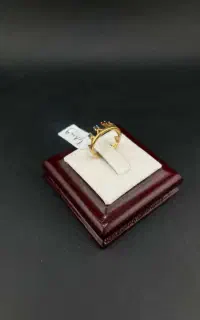 انگشتتر ناج طلا