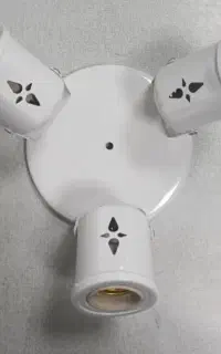 سرپیچ و پایه لامپ سه شعله (سقفی) ۴ عدد