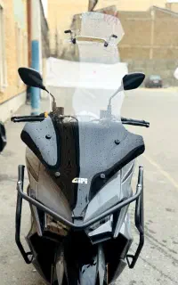 jT200