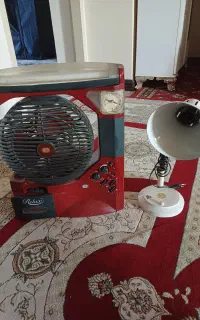 پنکه چند کاره و چراغ مطالعه